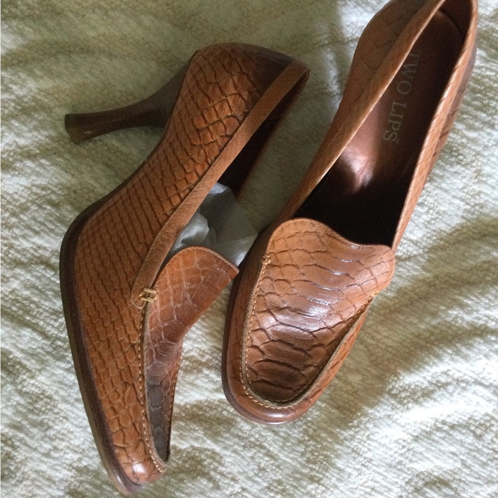 Brown Crocodile Pattern Heels Two Lips - image 4